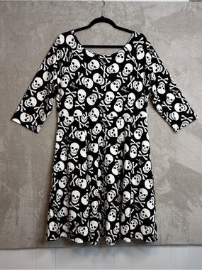 Torrid Black & White Skull-CrossbonesPrint A-Line Dress, Halloween, Edgy, Pirate